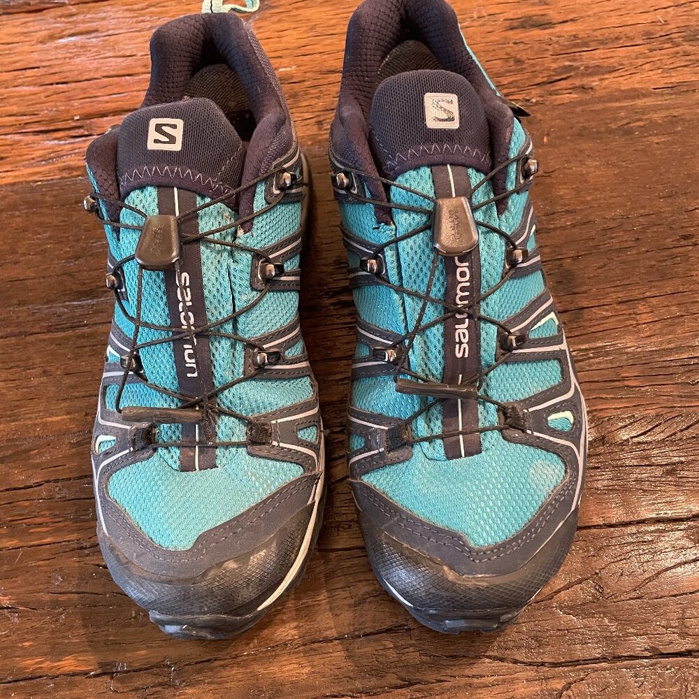 Salomon Women's Hiking Shoe